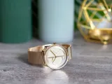 zegarek-damski-calvin-klein-iconic-mesh-25200034-box-mechanizm-kwarcowy