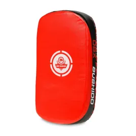 tarcza-treningowa-dbx-bushido-skorzana-czerwona-41x21-cm