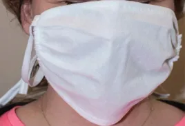 maseczka-maska-trojwarstwowa-opk-30sztuk-polska