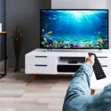 dekoder-shark-dvbt005-sh-dvb-t2-hevc-pvr-epg-inteligentny-pilot-model-dekoder-tuner-dvbt2-dvbc-dvbt005-sh