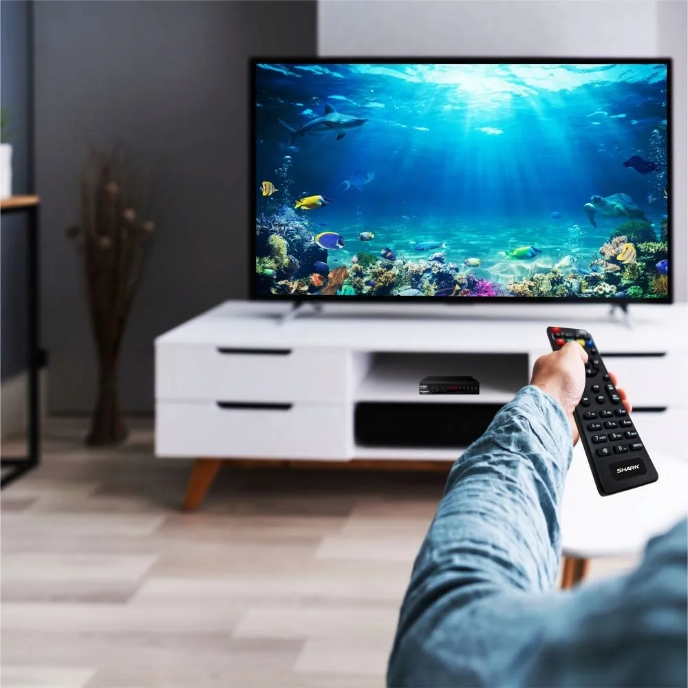 dekoder-shark-dvbt005-sh-dvb-t2-hevc-pvr-epg-inteligentny-pilot-marka-shark