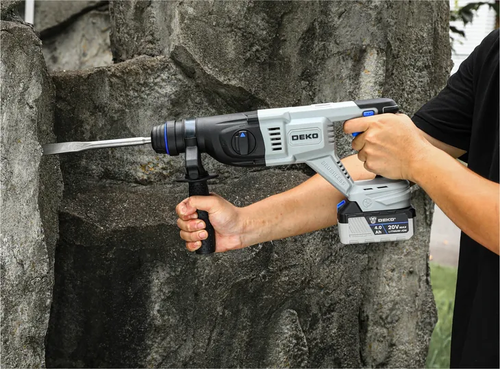 mlotowiertarka-deko-sds-plus-600-w-typ-uchwytu-sds-plus