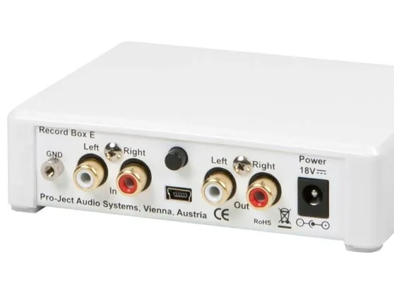 przedwzmacniacz-pro-ject-tranzystorowy-record-box-e