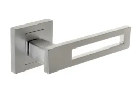 klamka-wewnetrzna-nomet-krotki-szyld-kwadratowy