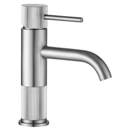 bateria-umywalkowa-stojaca-rea-lungo-stripe-srebrny