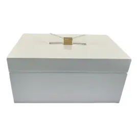 szkatulka-biala-lakierowana-akrylowa