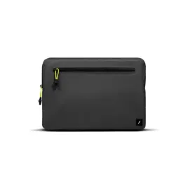 native-union-lekki-pokrowiec-na-macbooka-pro-oraz-air-13-czarny