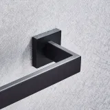 wieszak-na-recznik-erlo-01-czarny-mat-pojedynczy-dlugi-55-cm-liczba-miejsc-do-wieszania-1