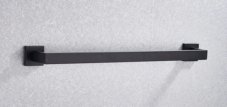 wieszak-na-recznik-erlo-01-czarny-mat-pojedynczy-dlugi-55-cm-waga-z-opakowaniem-1-kg
