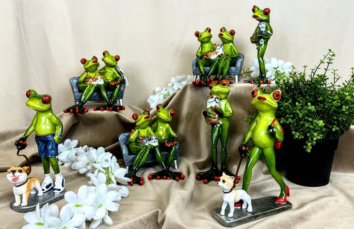 figurka-pan-zaba-z-psem-na-smyczy-producent-art-pol