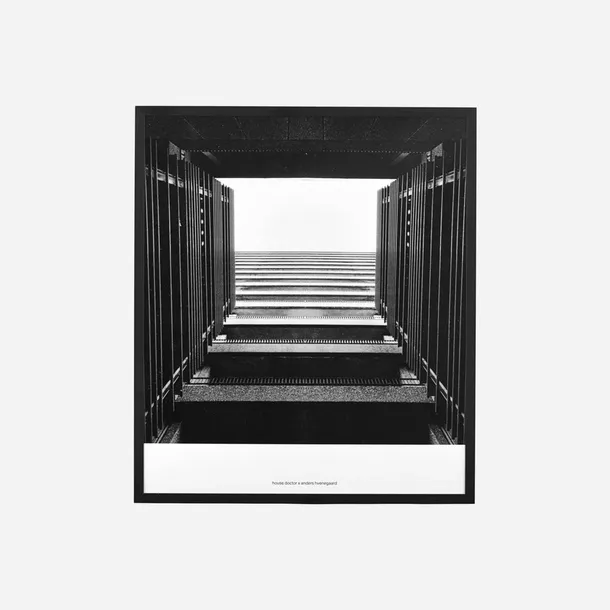 obraz-prospection-scala-32x37-cm-bialo-czarny-szerokosc-produktu-32-cm