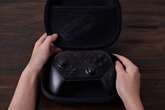 futeral-or-etui-na-pad-8bitdo-ultimate-classic-controller-travel-case-certyfikat-ce-typ-etui