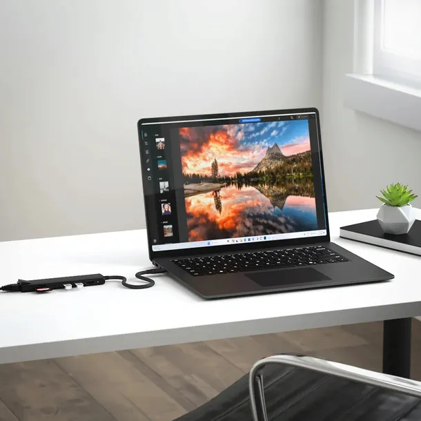 stacja-dokujaca-satechi-st-p7sk-interfejs-usb-typ-c-waga-z-opakowaniem-1-kg