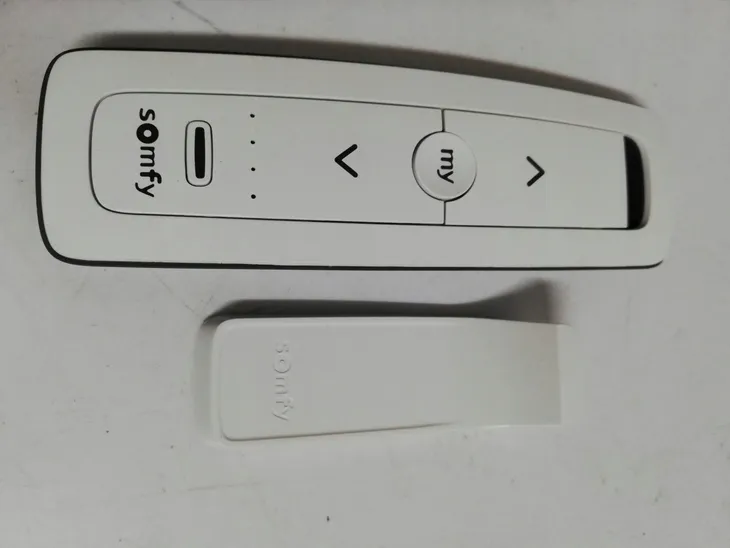 pilot-somfy-situo-5-rts-pure-kod-producenta-1870495-rodzaj-roleta