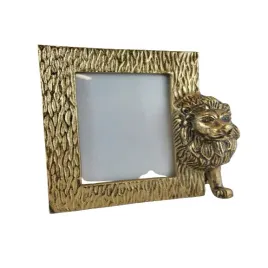 zlota-ramka-na-zdjecia-z-lwem