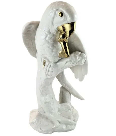 figurka-papuga-ceramiczna-na-galezi-material-wykonania-ceramika