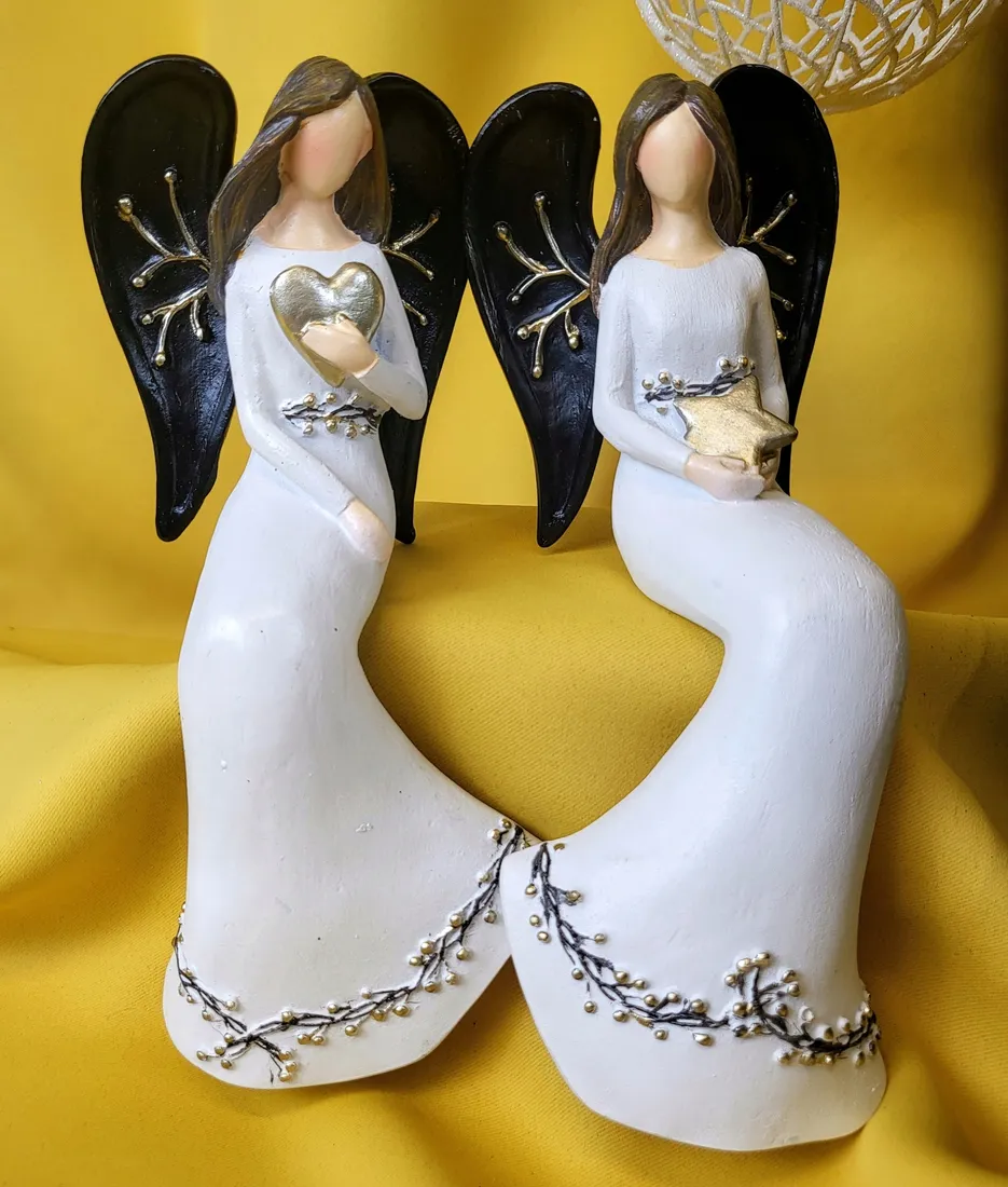 aniol-siedzacy-mix-2