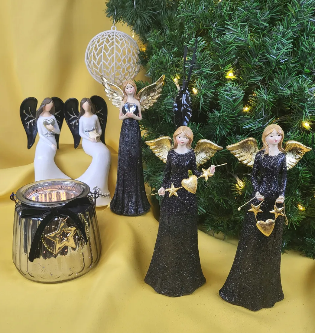 aniol-siedzacy-mix-2