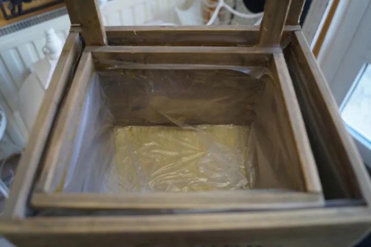 wazon-drewno-32cm-material-drewno-kolor-bezowy