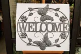 dekoracja-scienna-motyle-welcome-material-wykonania-metal