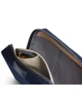 organizer-etui-na-elektronike-bellroy-tech-kit-compact-navy-waga-z-opakowaniem-0-3-kg