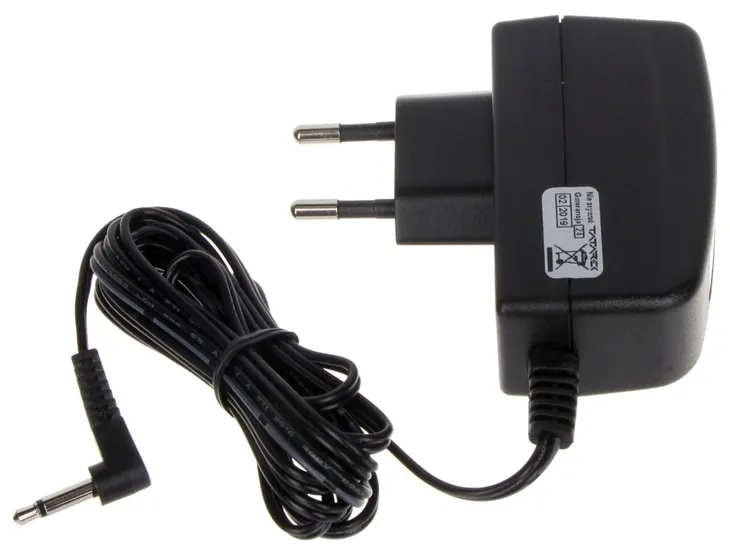 wzmacniacz-antenowy-z-zasilaczem-aws-1141-kod-producenta-aws-1141