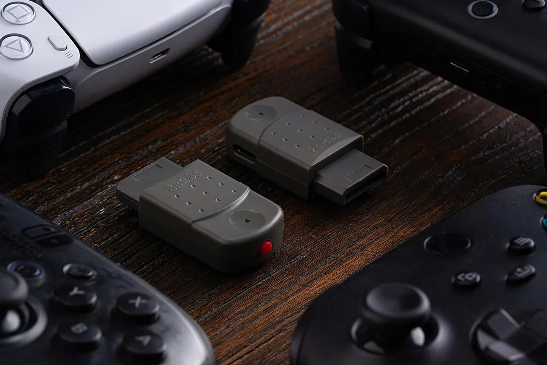 8bitdo-retro-receiver-for-saturn-adapter-bluetooth-do-sega-saturn-windows