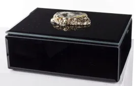 czarna-szklana-szkatulka-pudelko-na-bizuterie-glam