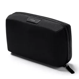 kosmetyczka-berlloy-tech-kit-czarny