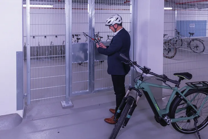 klodka-jarzmowa-szyfrowa-abus-kod-producenta-57-50