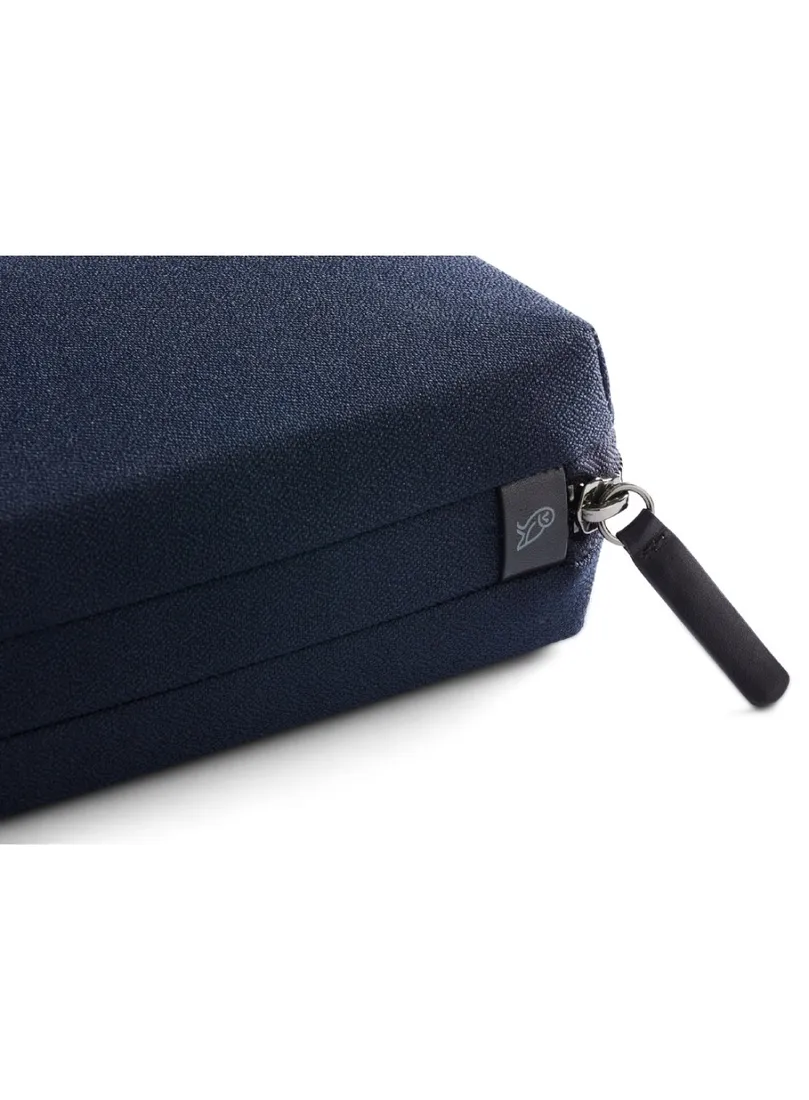 organizer-etui-na-elektronike-bellroy-tech-kit-navy