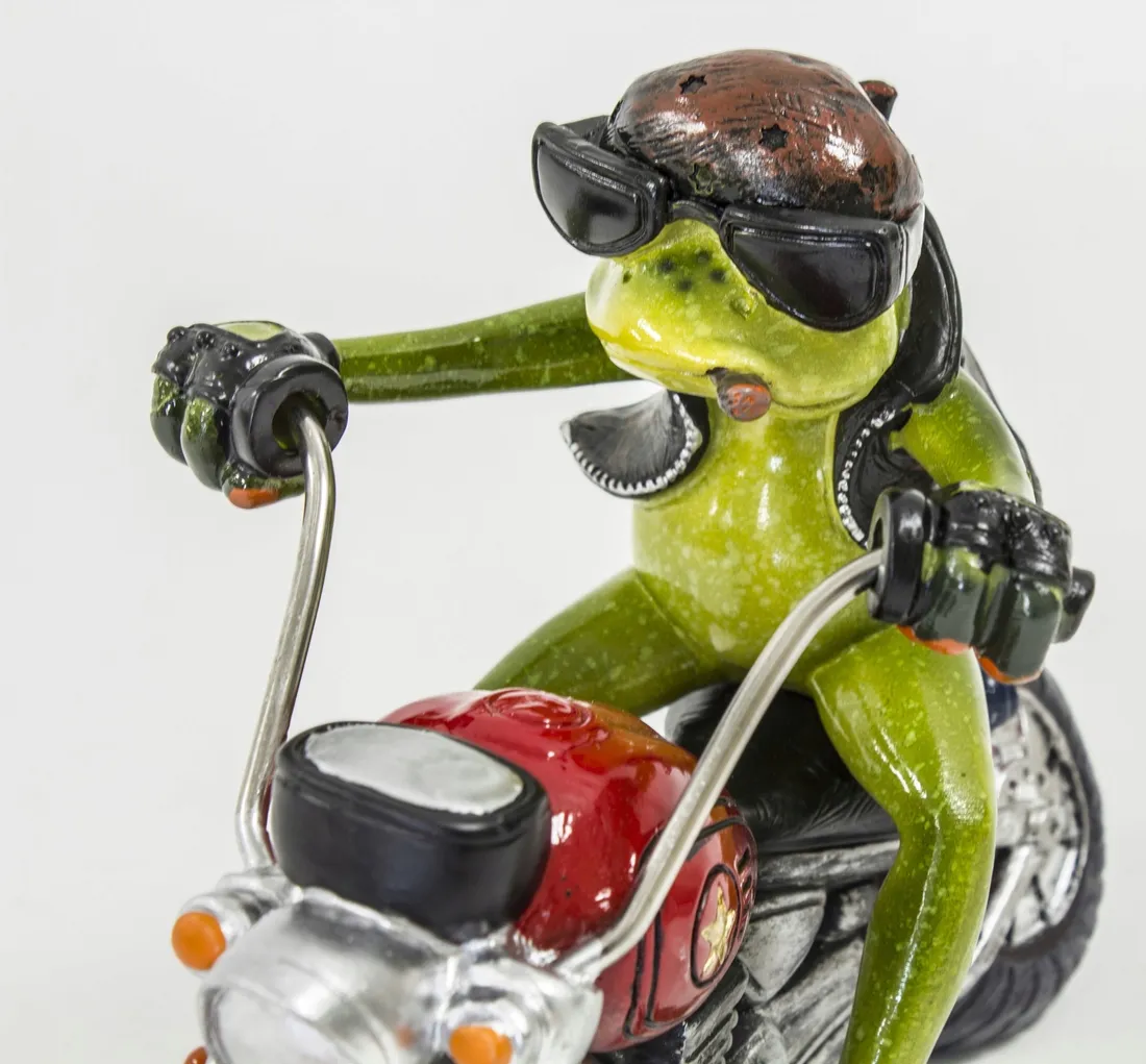 figurka-zaba-na-motocyklu