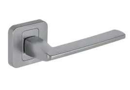 klamka-wewnetrzna-nomet-krotki-szyld-kwadratowy