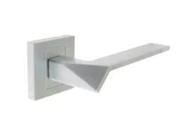 klamka-wewnetrzna-nomet-krotki-szyld-kwadratowy