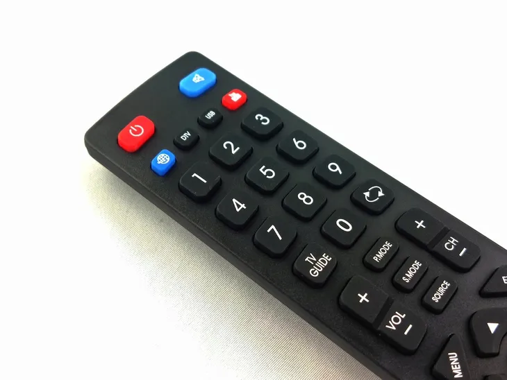 pilot-do-smart-tv-blaupunkt-or-3d-youtube-marka-lamex