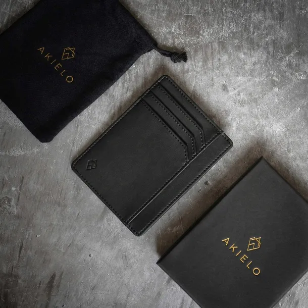 akielo-etui-syntetyk-kolor-czarny