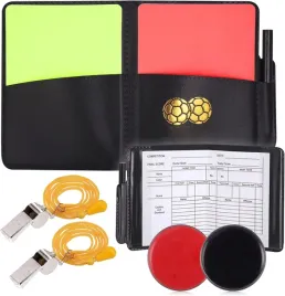 zestaw-sedziego-gwizdek-2x-kartki-notes-fifa-zetony-prezent-dla-dziecka