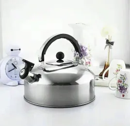 czajnik-stalowy-z-gwizdkiem-stal-nierdzewna-indukcja-gaz