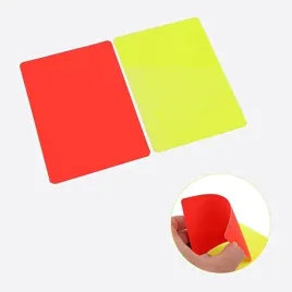 zestaw-sedziowski-gwizdek-kartki-notes-pilka-nozna