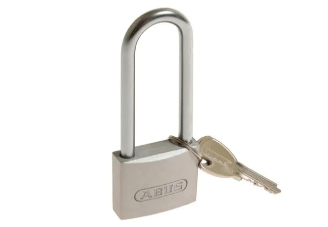 klodka-z-wydluzonym-palakiem-abus-titalium-50mm-w-systemie-1-klucza-typ-klodki-klodka-jarzmowa