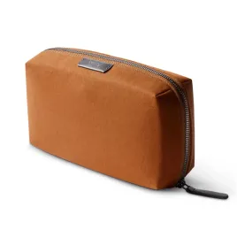 kosmetyczka-bellroy-tech-kit-brazowy