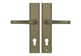 klamka-zewnetrzna-axa-dlugi-szyld-kwadratowy-szyld-z-otworem-na-wkladke