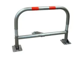 blokada-zapora-parkingowa-ocynkowana-na-klucz-slupek-model-b-ze-sprezyna