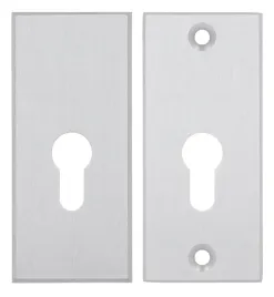 klamka-zewnetrzna-axa-krotki-szyld-z-otworem-na-wkladke