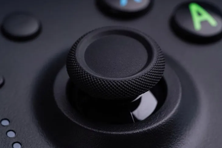 8bitdo-ultimate-wired-controller-for-xbox-series-one-pc-pad-przewodowy-usb-liczba-przyciskow-18