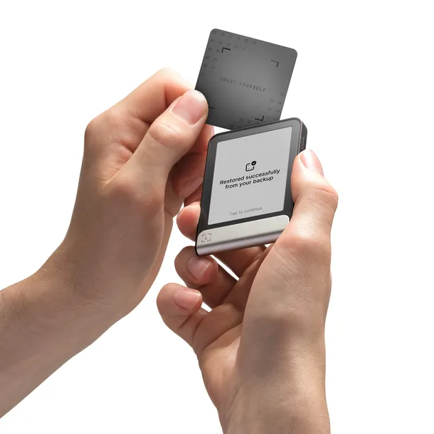 ledger-portfel-klucz-kryptowalutowy-e-inkorbluetoothorusb-c-do-tokenow-nft-waga-z-opakowaniem-1-kg-producent-ledger