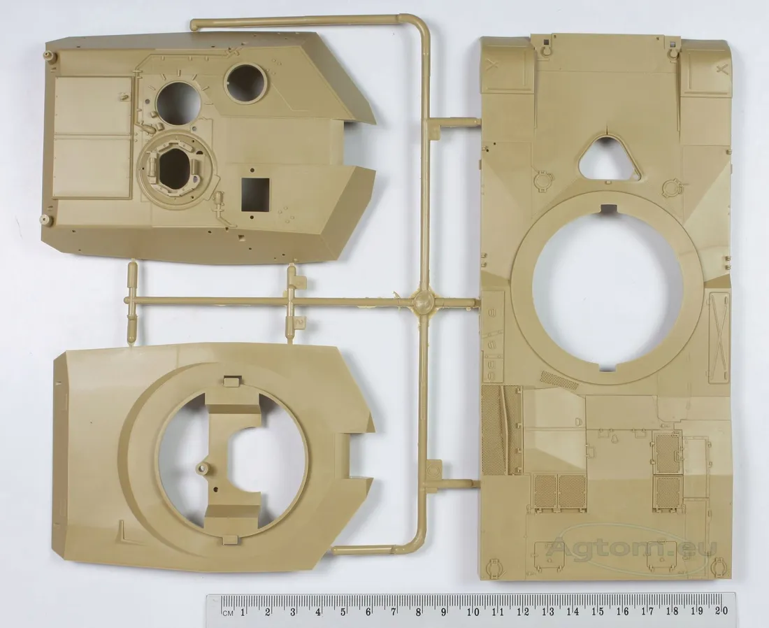 model-tamiya-m1a1-abrams-w-mine-plow-1-35-marka-tamiya