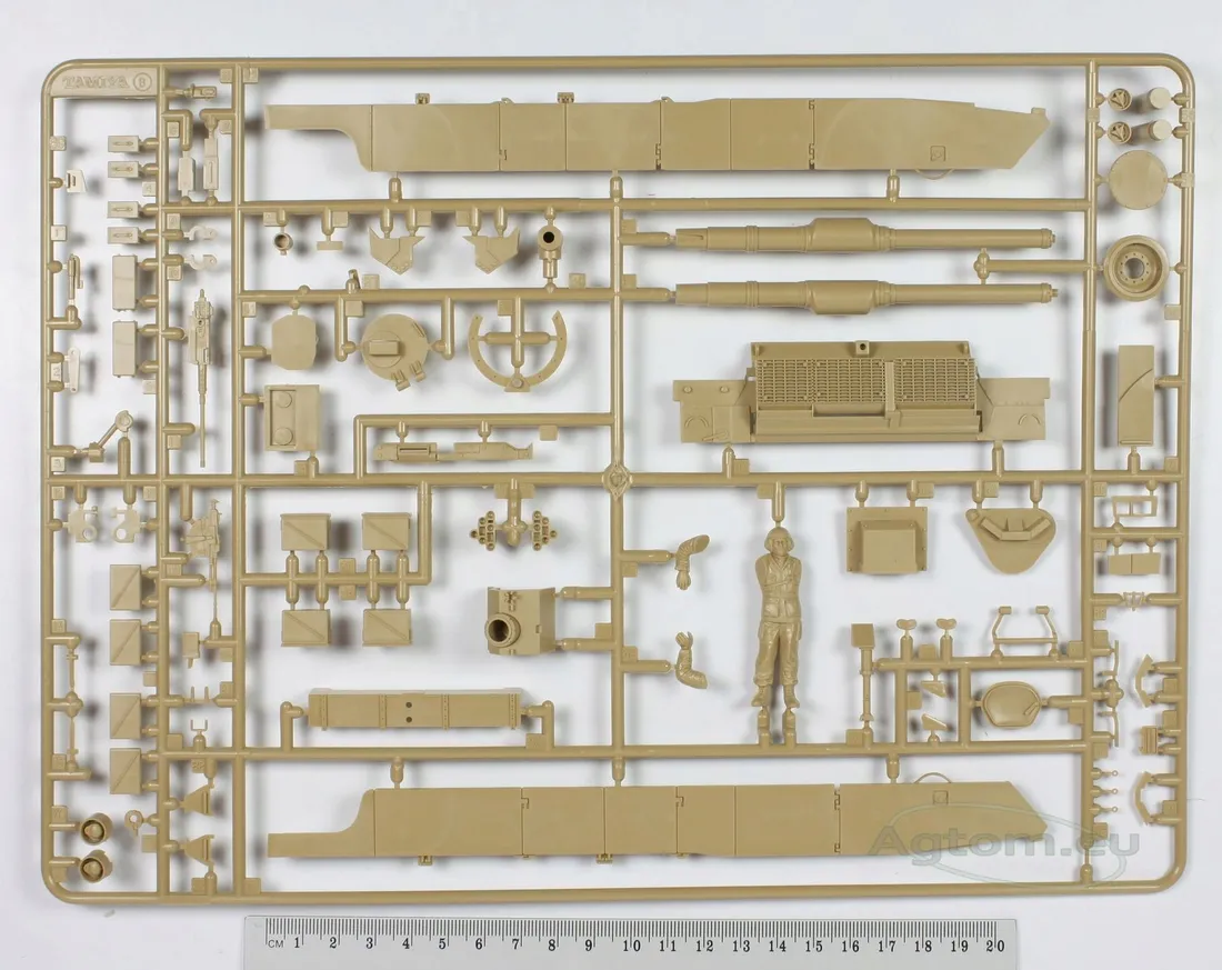 model-tamiya-m1a1-abrams-w-mine-plow-1-35-marka-tamiya