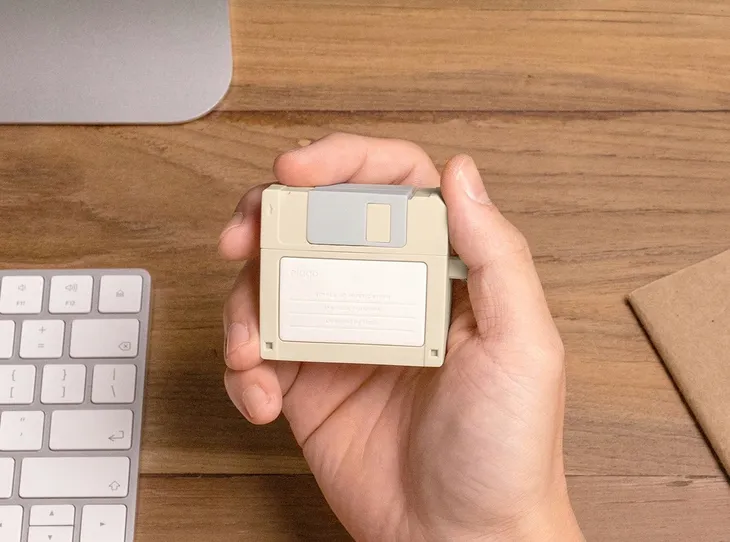 elago-do-apple-airpods-3-bialy-kod-producenta-eap3disk-cwh