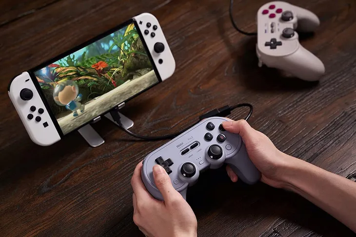 pad-przewodowy-do-konsoli-nintendo-switch-szary-tryb-pracy-analogowy